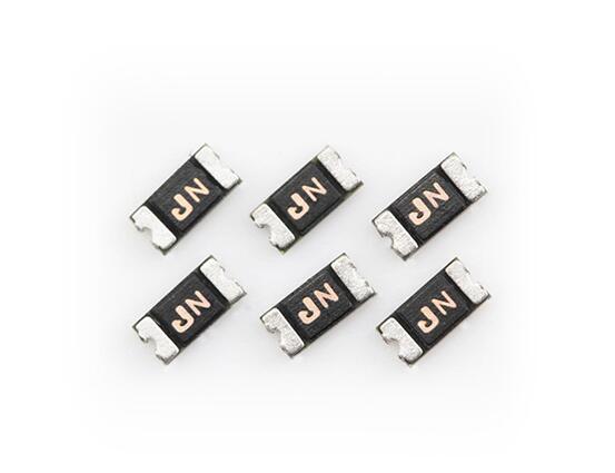 自恢復貼片保險絲