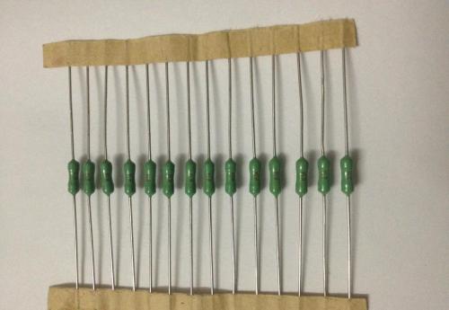 電路中的電阻保險(xiǎn)絲