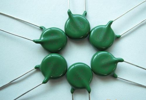 自恢復插件保險絲